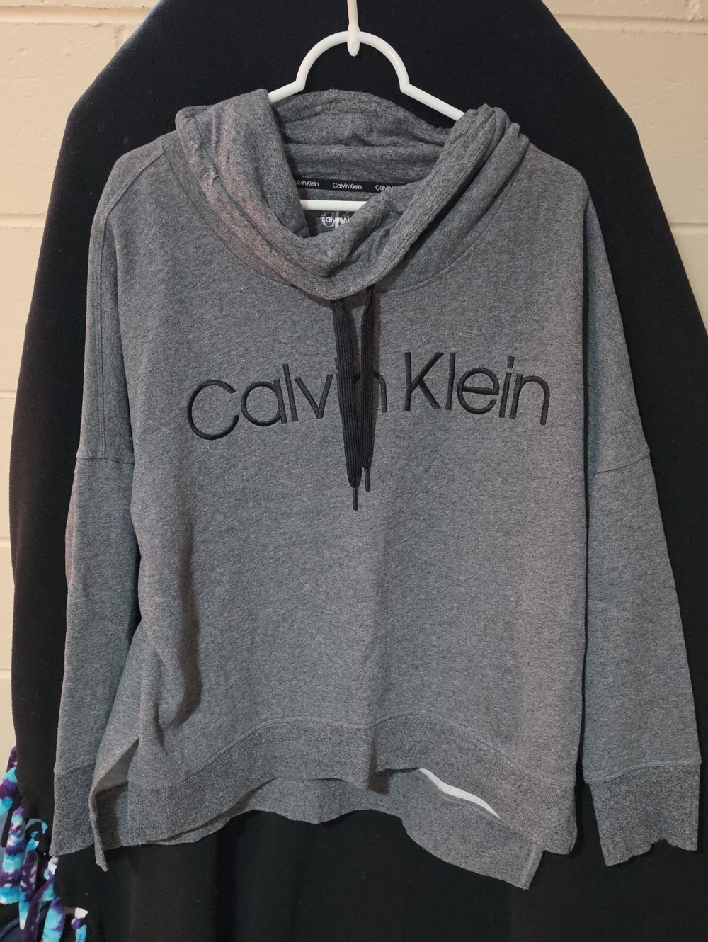 Calvin Klein Women's Gray Logo Cowl Hoodie